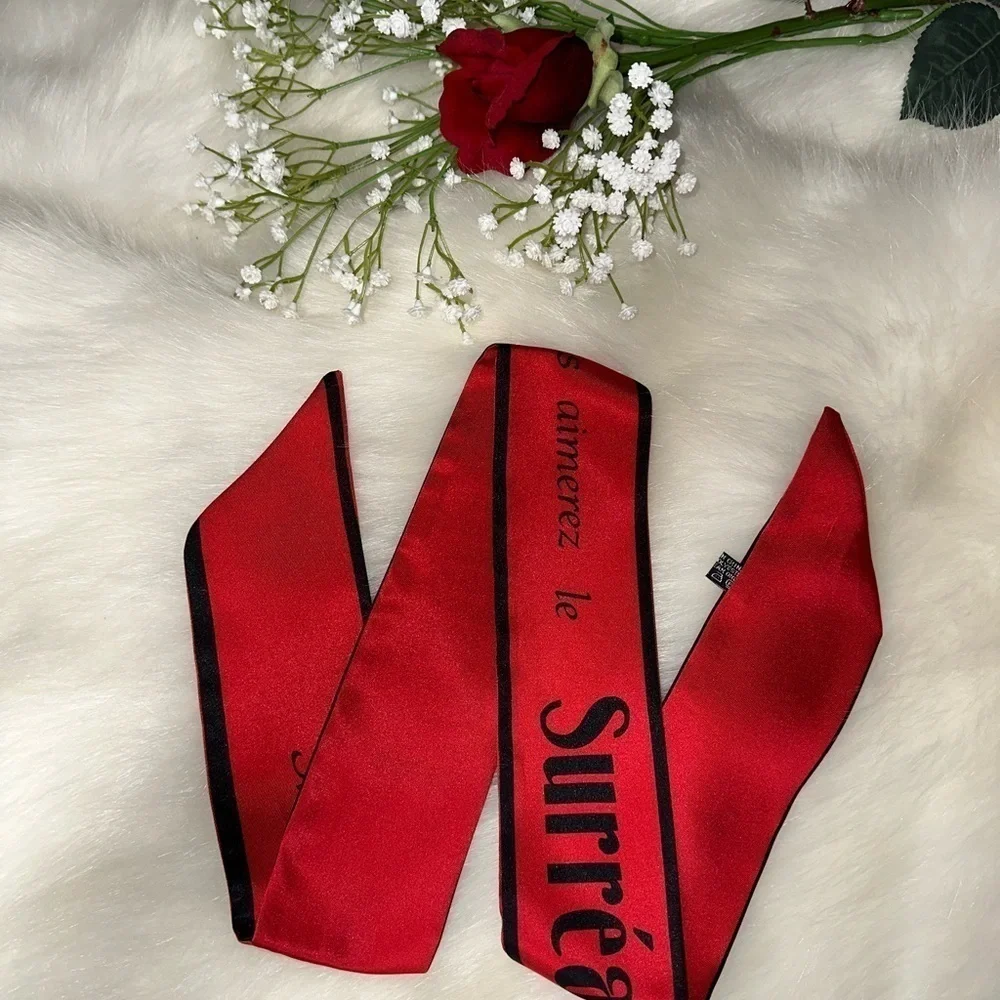 “IF YOU LIKE LOVE, YOU WILL LIKE SURREALISM” SCARF BANDEAU BAG NECK TIE - Picture 1 of 7